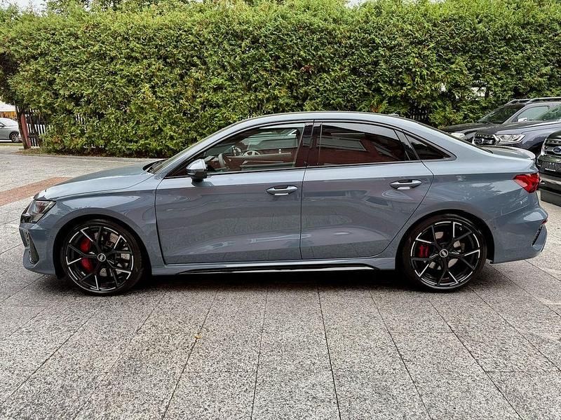 Gebraucht Audi RS3 Sport 400 PS (294 kW) 2022 Blau Limousine