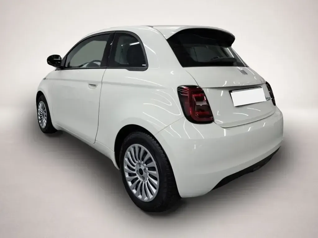 Gebraucht Fiat 500e 86 kW (118 PS) 2023 Weiß