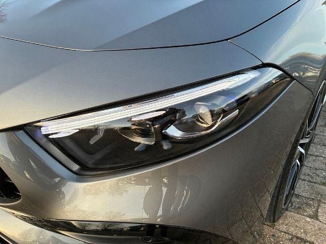 Gebraucht Mercedes A35 AMG AMG 306 PS (225 kW) 2025 Grau Limousine