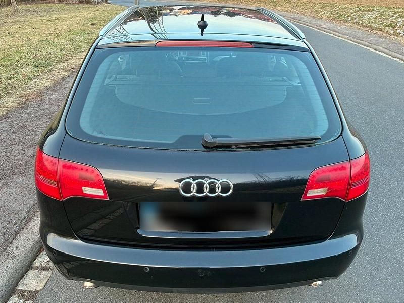 Gebraucht Audi A6 140 PS (102 kW) 2006 Schwarz Kombi