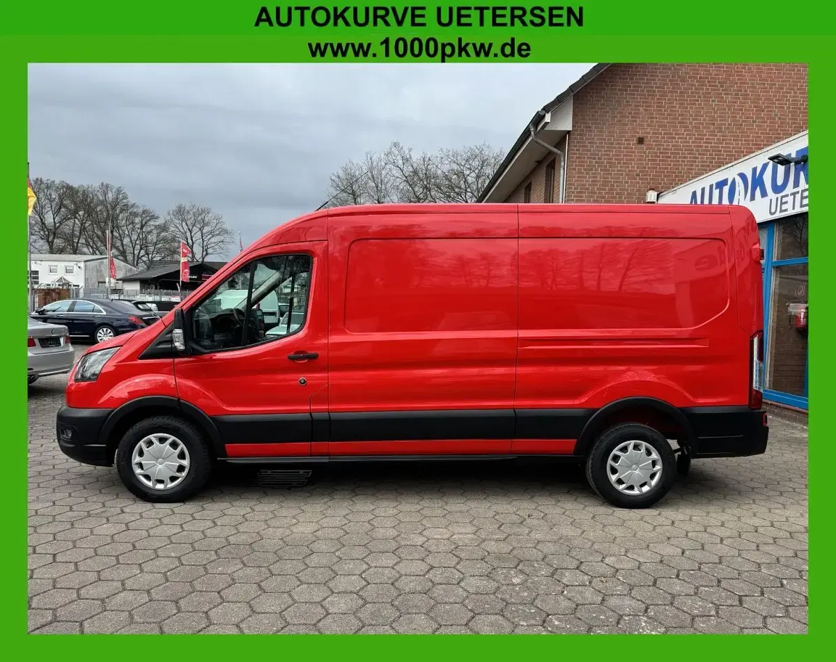 Używany Ford Transit 105 KM (77 kW) 2022 Czerwony Minivan
