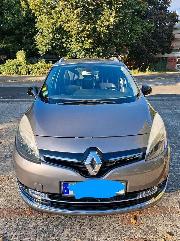 Grau Gebraucht 2013 Renault Grand Scénic III Van / Kleinbus | 4.950 € - Bild 1/4
