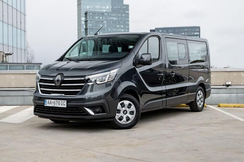 Gebraucht Renault Trafic 170 PS (125 kW) 2024 Grau Van / Kleinbus
