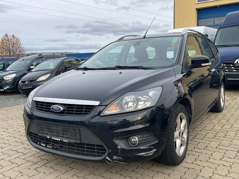Gebraucht Ford Focus Style 101 PS (74 kW) 2010 Schwarz Kombi