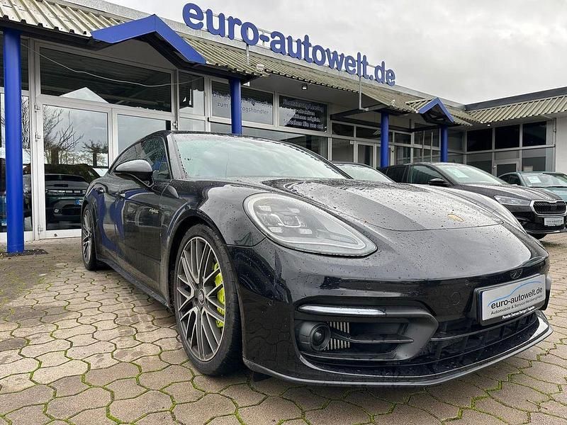 Tiefschwarzmetallic Gebraucht 2021 Porsche Panamera S E-Hybrid Sport Turismo Limousine | 94.900 € - Bild 1/4