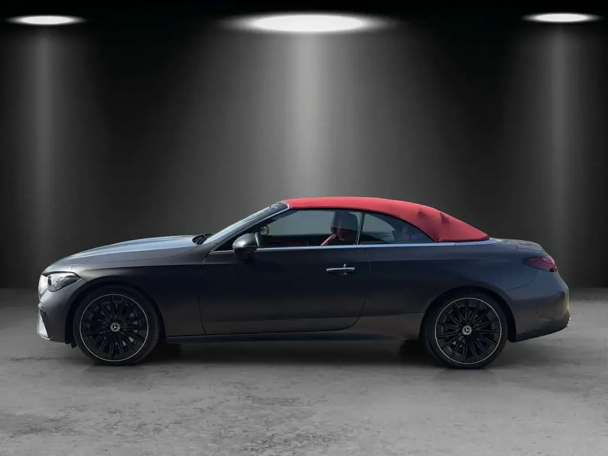 Gebraucht Mercedes CLE450 AMG 381 PS (280 kW) 2024 Grau Cabrio
