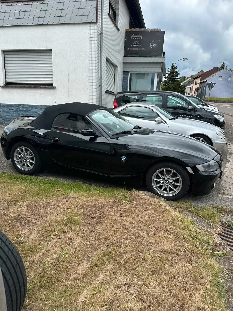 Gebraucht BMW Z4 177 PS (130 kW) 2007 Schwarz Cabrio