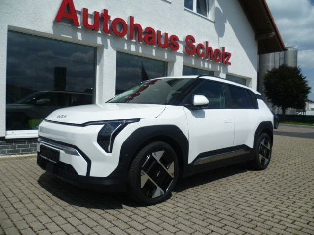 Weiß Gebraucht 2024 Kia EV3 4 SUV | 40.990 € (Superpreis) - Bild 1/4