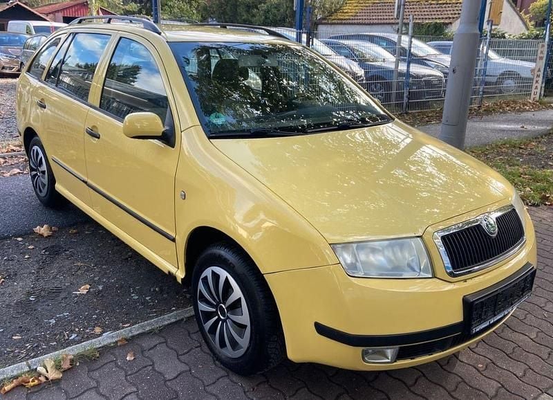 Gelb Gebraucht 2004 Skoda Fabia Kombi | 1.750 € (Guter Preis) - Bild 1/4