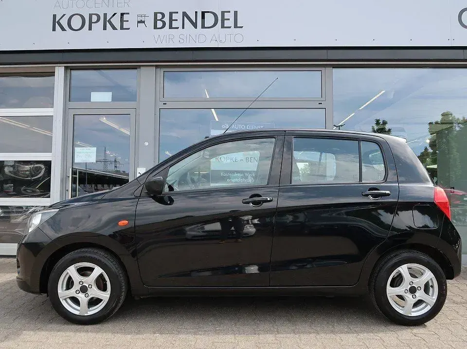 Gebraucht Suzuki Celerio Club 68 PS (50 kW) 2017 Schwarzmetallic (metallic) Kleinwagen