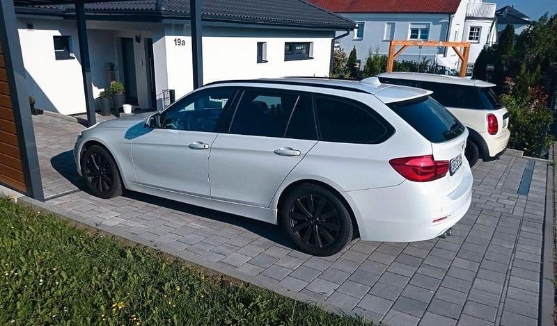 Gebraucht BMW 320 190 PS (139 kW) 2018 Weiß Kombi
