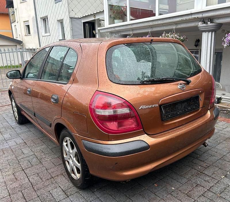 Orange Gebraucht 2000 Nissan Almera Limousine | 1.000 € (Guter Preis) - Bild 1/4
