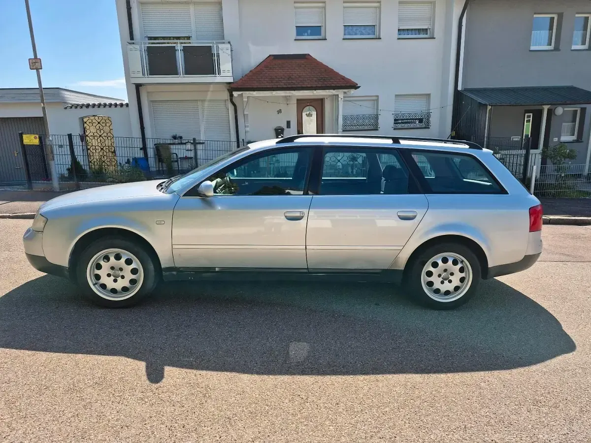 Gebraucht Audi A6 165 PS (121 kW) 2001 Silber Kombi