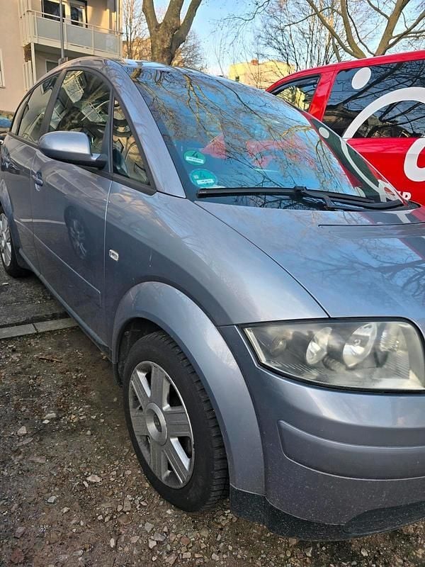 Gebraucht Audi A2 85 PS (62 kW) 2004 Silber Kleinwagen