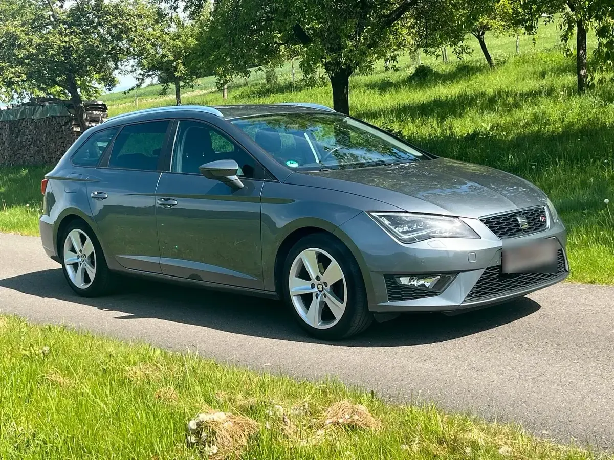 Gebraucht Seat Leon ST FR 150 PS (110 kW) 2015 Grau Kombi