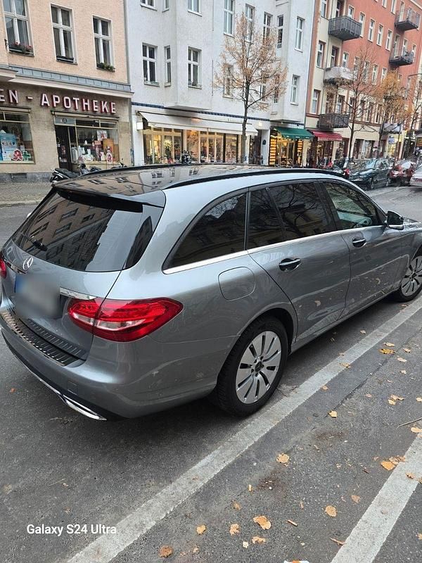 Silber Gebraucht 2016 Mercedes C220 Avantgarde Kombi | 15.700 € (Fairer Preis) - Bild 1/4
