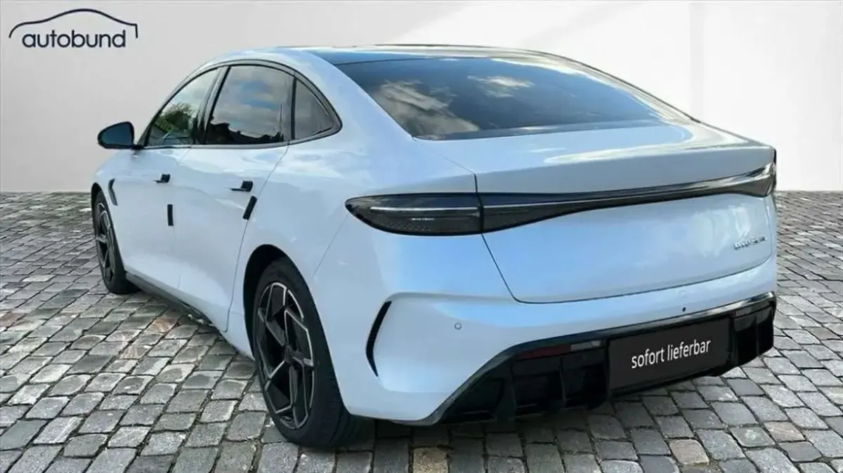 Nouvelle BYD Seal Design 230 kW (313 ch) 2025 Blanc Berline