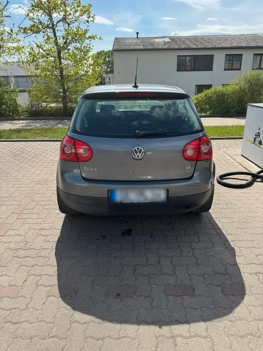 Gebraucht VW Golf V 2008 Grau Kleinwagen