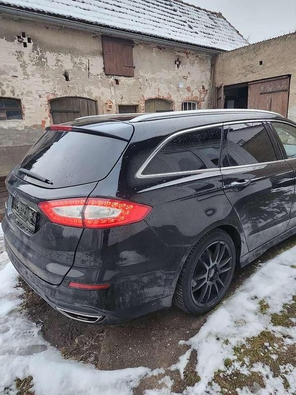 Gebraucht Ford Mondeo Titanium 209 PS (153 kW) 2016 Kombi