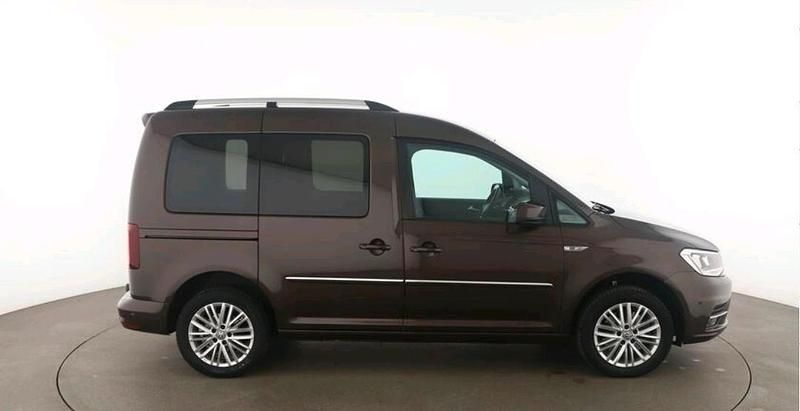 Braun Gebraucht 2017 VW Caddy Van / Kleinbus | 16.500 € (Teuer) - Bild 1/2
