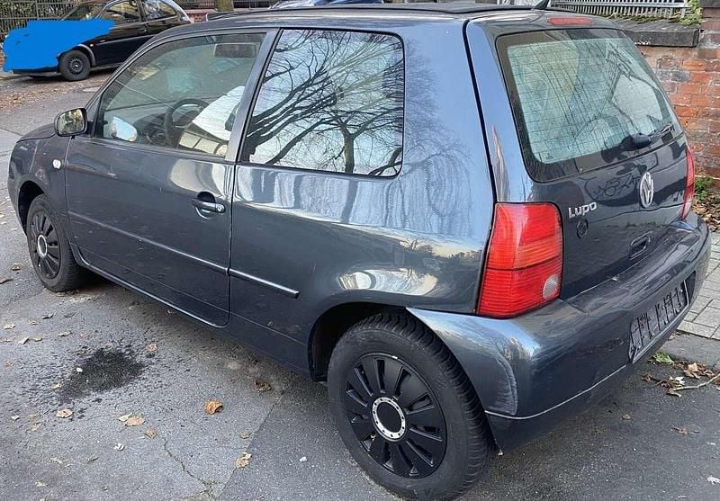 Grau Gebraucht 2002 VW Lupo Trendline Kleinwagen | 550 € (Superpreis) - Bild 1/4