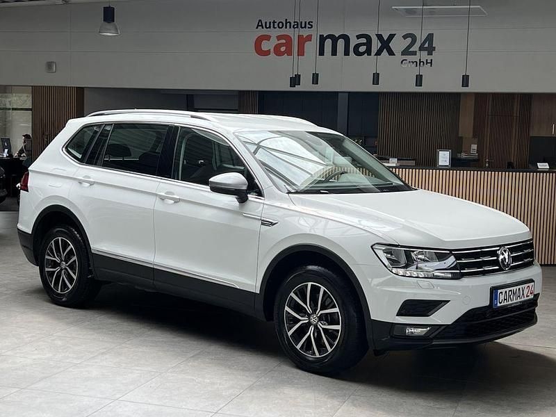 Weiß Gebraucht 2021 VW Tiguan Allspace Comfortline SUV | 24.740 € (Guter Preis) - Bild 1/4