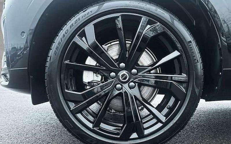 Gebraucht Volvo XC60 Plus 407 PS (299 kW) 2025 Schwarz SUV