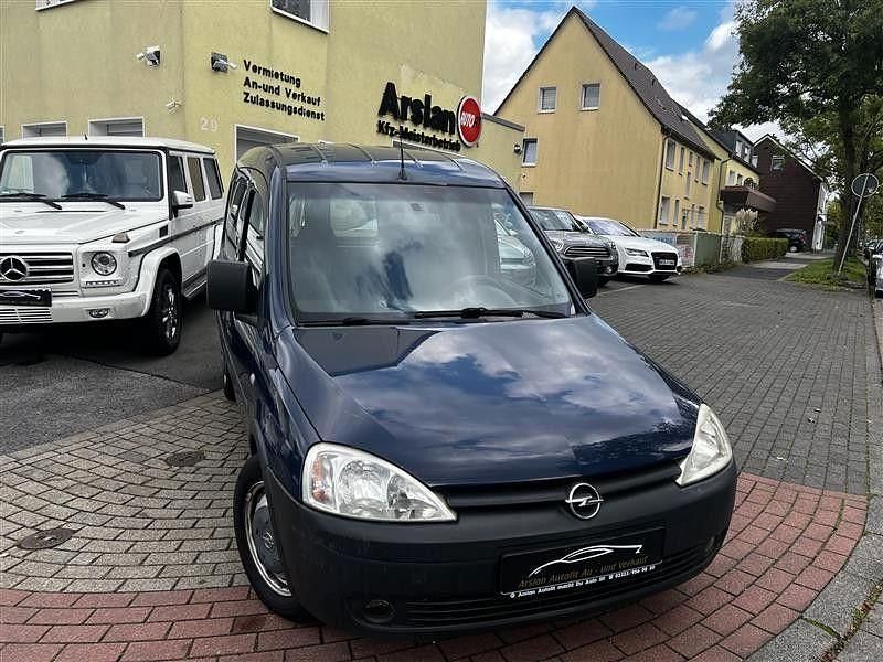 Blau Gebraucht 2008 Opel Combo Van / Kleinbus | 2.490 € (Guter Preis) - Bild 1/4