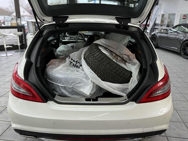 Gebraucht Mercedes CLS500 Shooting Brake AMG line 408 PS (300 kW) 2013 Weiß Kombi