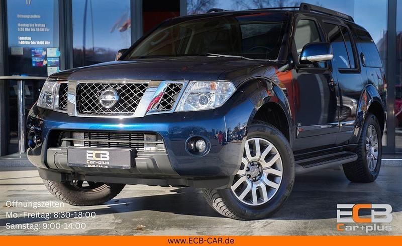 Blau Gebraucht 2012 Nissan Pathfinder SUV | 14.890 € (Guter Preis) - Bild 1/4