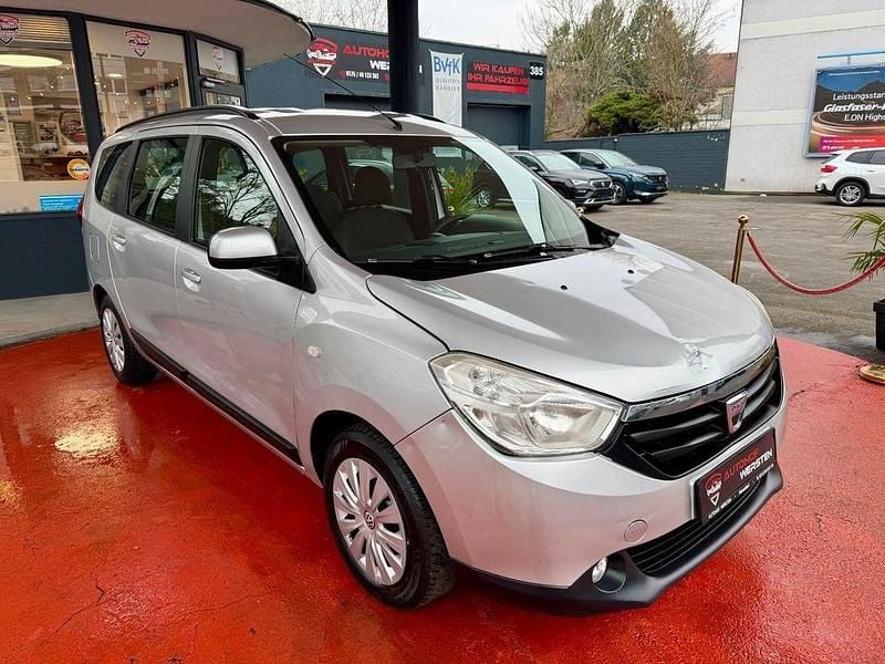 Grau Gebraucht 2012 Dacia Lodgy Lauréate Van / Kleinbus | 3.499 € (Fairer Preis) - Bild 1/4