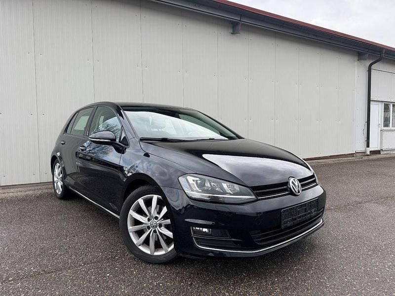 Schwarz Gebraucht 2013 VW Golf VII Highline Limousine | 7.999 € (Guter Preis) - Bild 1/4