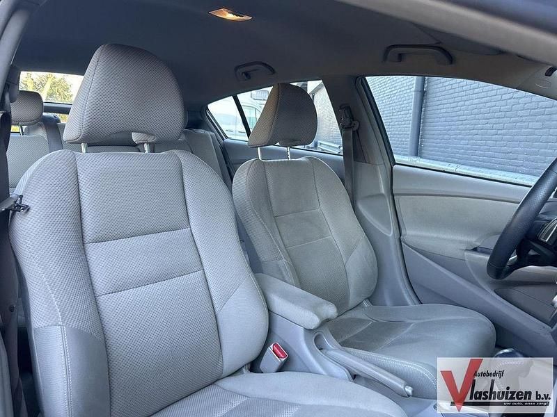 Gebraucht Honda Insight Elegance 98 PS (72 kW) 2009 Grau Kleinwagen