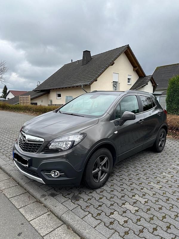 Braun Gebraucht 2015 Opel Mokka SUV | 9.980 € (Fairer Preis) - Bild 1/4