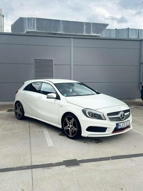 Gebraucht Mercedes A250 AMG 211 PS (155 kW) 2012 Limousine