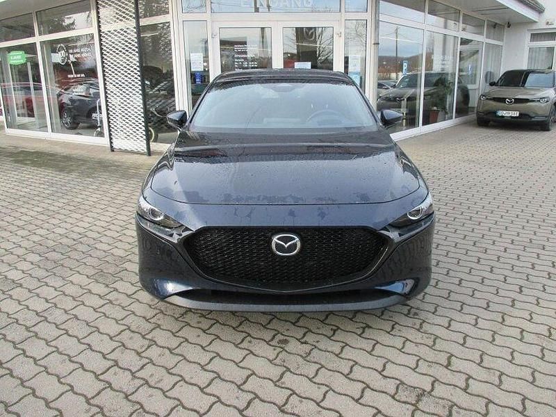 Neu Mazda 3 Center-Line 140 PS (102 kW) 2025 Blau Limousine