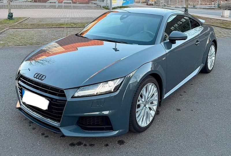 Gebraucht Audi TT S-Line 184 PS (135 kW) 2015 Grau Coupé