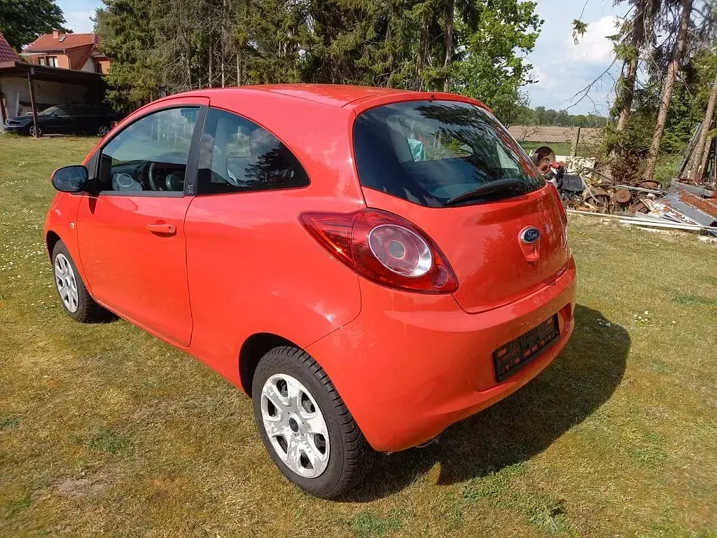 Gebraucht Ford Ka Titanium 69 PS (50 kW) 2009 Rot Kleinwagen