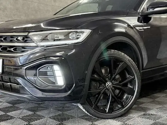Usata VW T-Roc R-line 150 CV (110 kW) 2022 Nero SUV