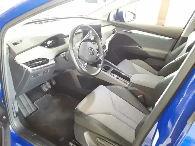 Gebraucht Skoda Enyaq iV Loft 132 kW (180 PS) 2022 Energyblau SUV
