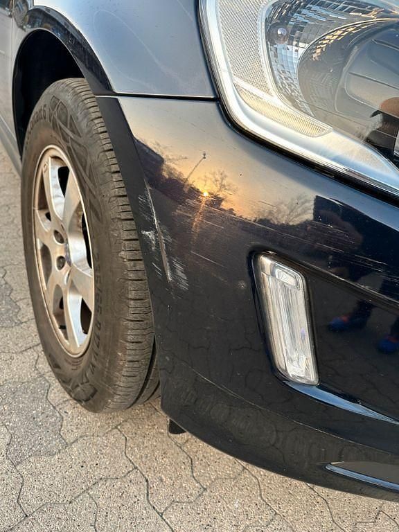 Gebraucht Volvo XC60 Momentum 150 PS (110 kW) 2016 Blau SUV