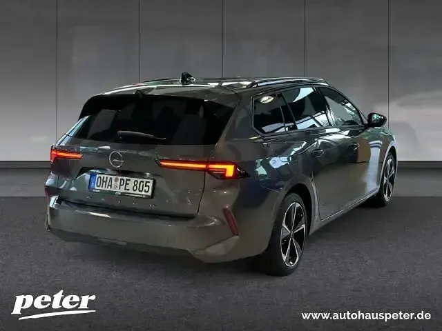 Gebraucht Opel Astra Edition 110 PS (80 kW) 2024 Vulkan grau (metalli Kombi