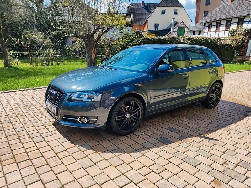 Gebraucht Audi A3 S-Line 125 PS (91 kW) 2012 Grau Kleinwagen