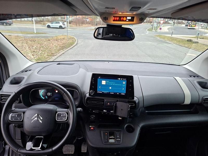 Gebraucht Citroën e-Berlingo Shine 100 kW (136 PS) 2021 Grau Van / Kleinbus