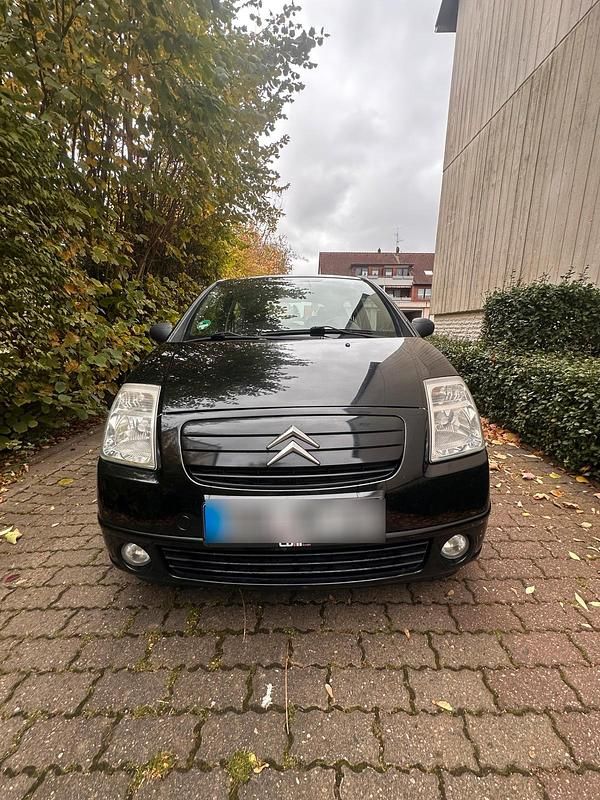 Second-hand Citroën C2 70 CP (51 kW) 2004 Negru Hatchback