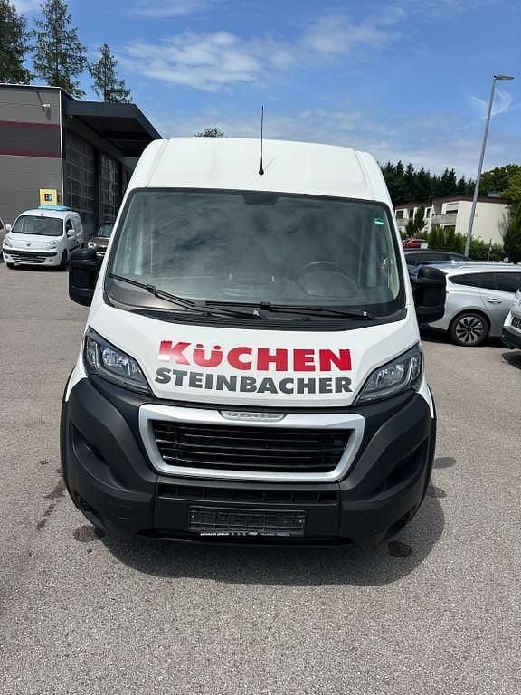 Weiß Gebraucht 2018 Peugeot Boxer Avantage Van | 13.000 € (Guter Preis) - Bild 1/4