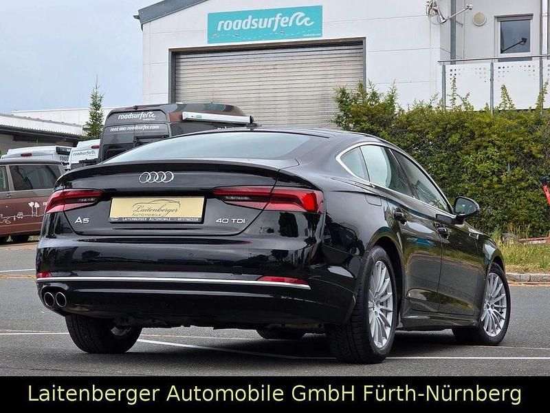 Gebraucht Audi A5 Sportback Sport 190 PS (139 kW) 2019 Schwarz Kleinwagen