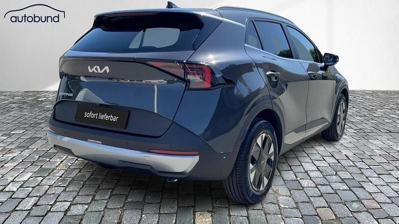 Neu Kia Sportage Gold 150 PS (110 kW) 2025 Grau / pentametal SUV