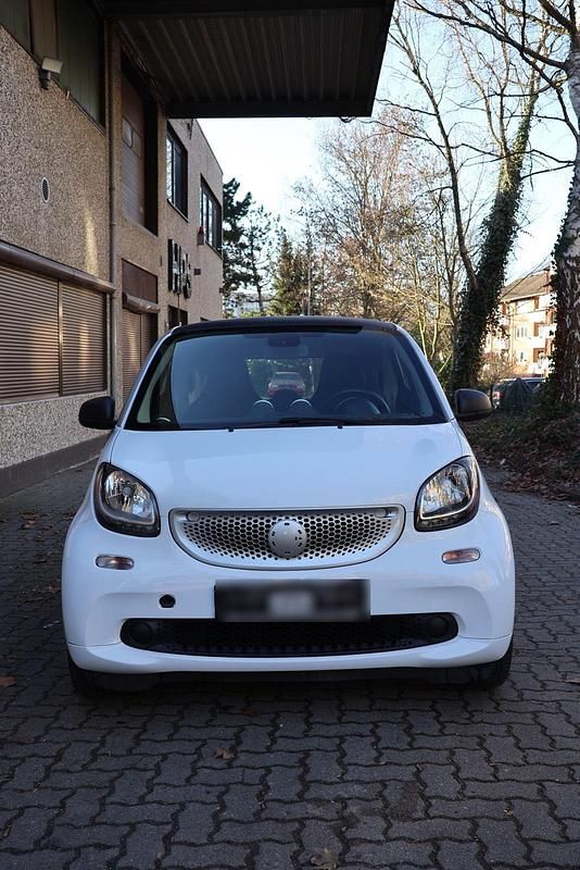 Gebraucht Smart ForTwo Coupé 90 PS (66 kW) 2016 Weiß Coupé