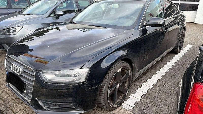 Gebraucht Audi A4 Ambition 170 PS (125 kW) 2012 Phantomschwarz perleffekt Limousine